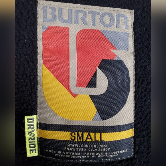 Men's Burton Dryride Snowboard Jacket. Tan w/ white pinstripes. SMALL - Picture 3 of 15